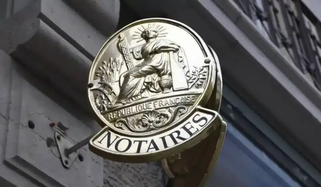 salaire notaire assistant